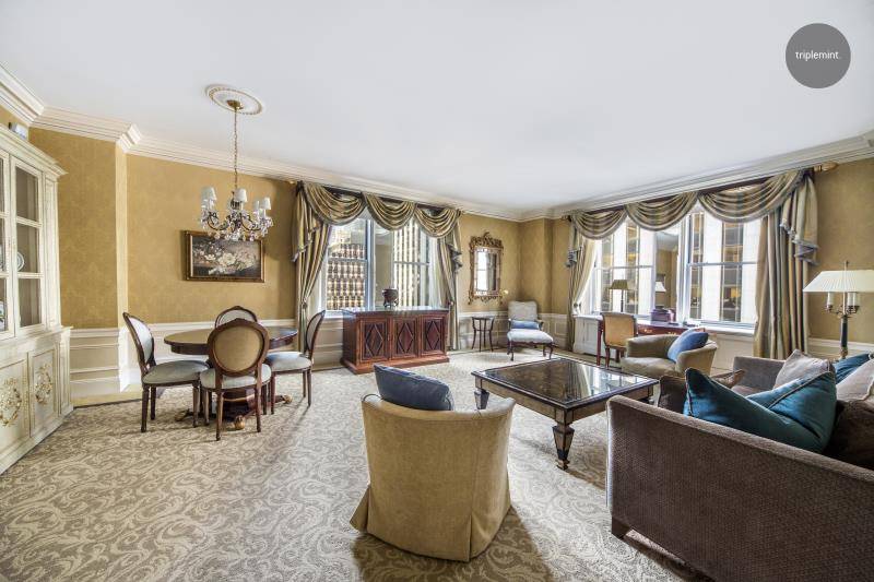 This timeless, oversized one bedroom offers you the epitome of luxury in the highly coveted Sherry Netherland.