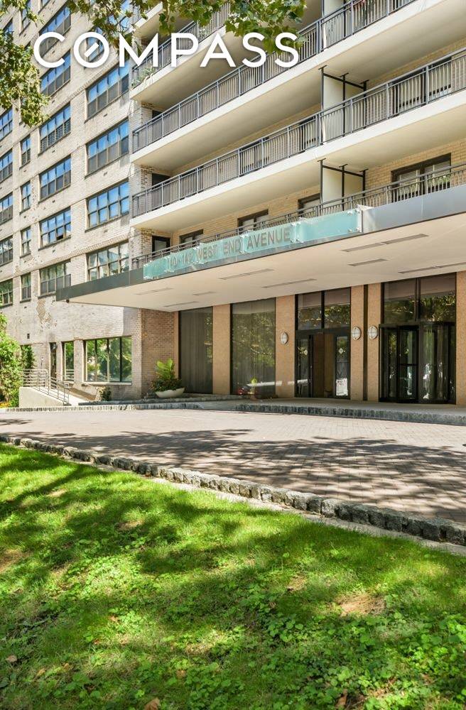 Lincoln Towers Alluring Alcove Studio at 140 West End Avenue Welcome home to this sun blasted oasis with incredible views and stunning kitchen renovation !