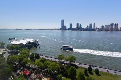 Stunning Waterfront 3 Bedroom 3 Bathroom Condo in Luxury Full Service Battery Park City Building - Steps from TriBeCa