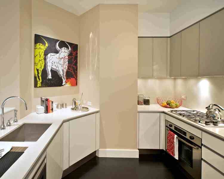 Financial District: Luxurious 2 Bed/2Bath with Condo Quality Finishes