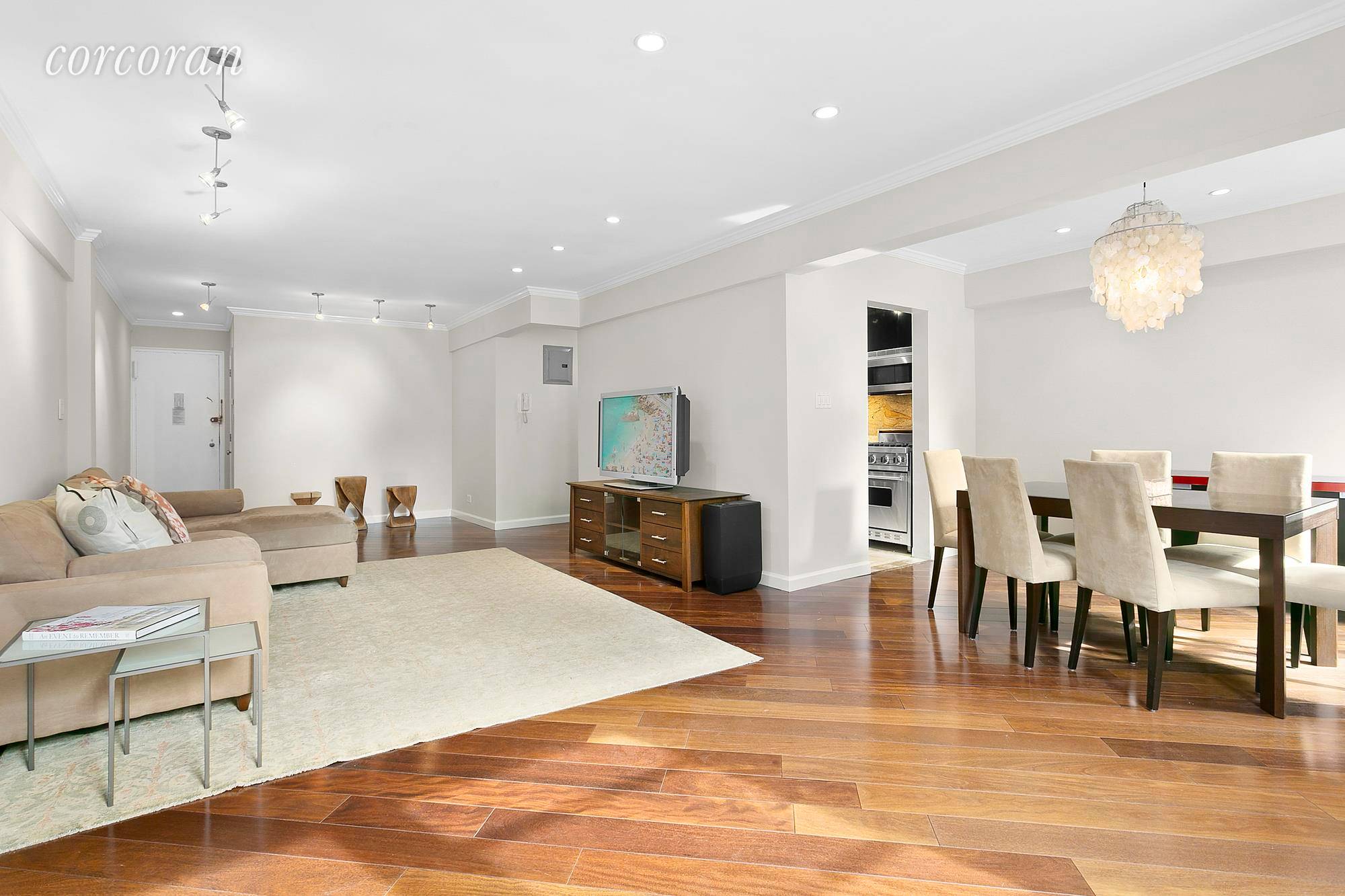 Move In Ready ! Sunny 2 bedroom, 2 bathroom convertible 3 bedroom home at The Lafayette on Greenwich Village's Gold Coast.