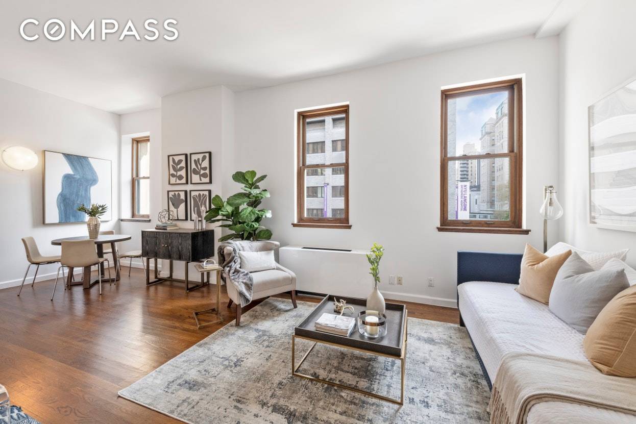 Flooded with sun, this fantastic studio offers an open floor plan, over sized windows with park views, soaring ceilings and a bonus sleeping loft.