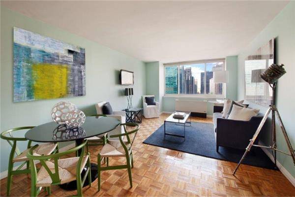 ★★★★★ UlLTRA LUX MIDTOWN 1Br / 1 Bth Residence ~Briant Park~5th Avenue~ NYC