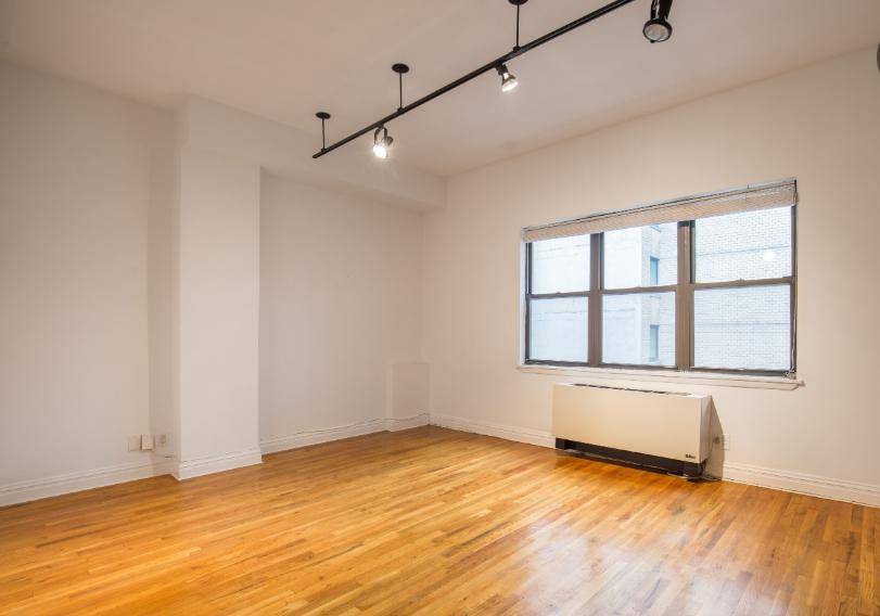 Amazing CONDO Studio Apartment located in PRIME Brooklyn Location.