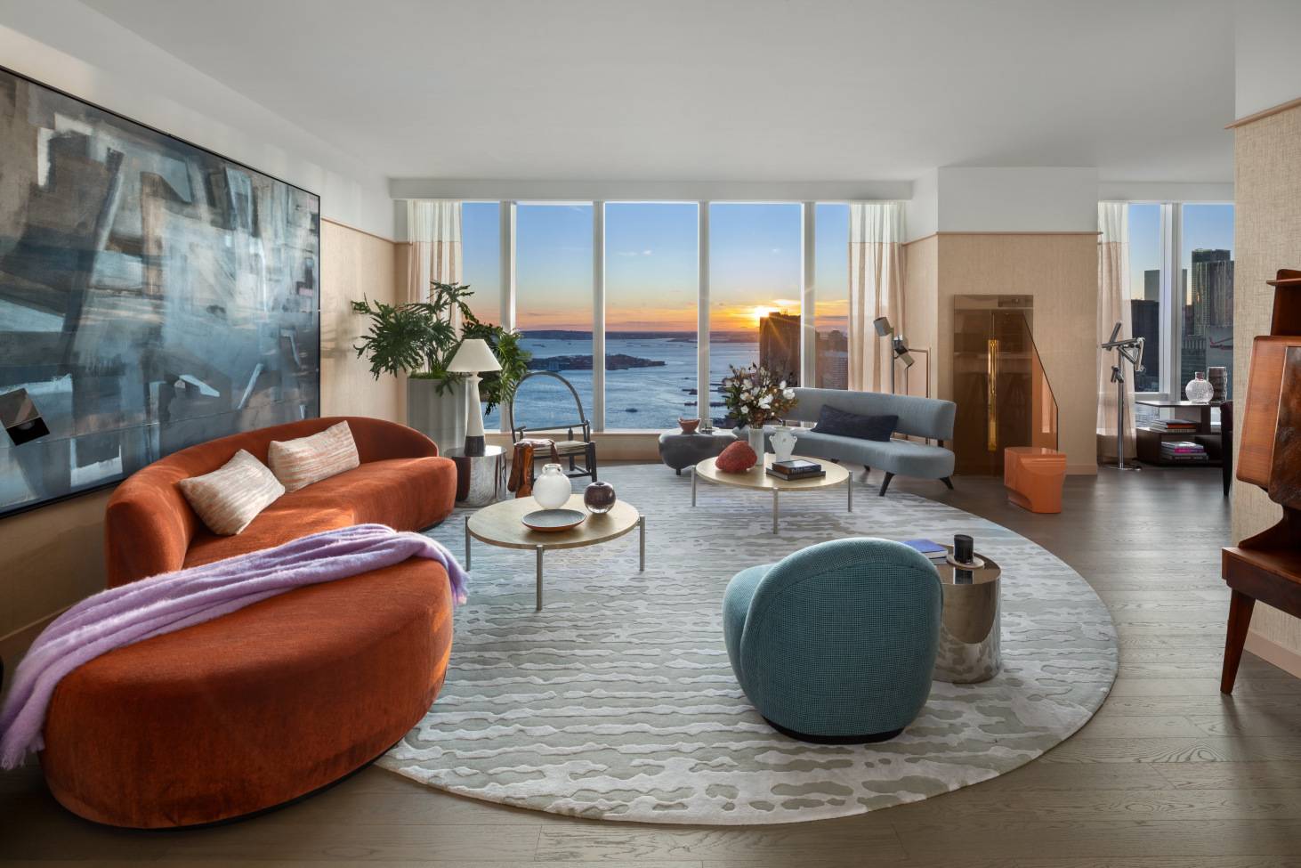 Live amongst the clouds in Residence 64J, part of The Skyscape Collection at One Manhattan Square.