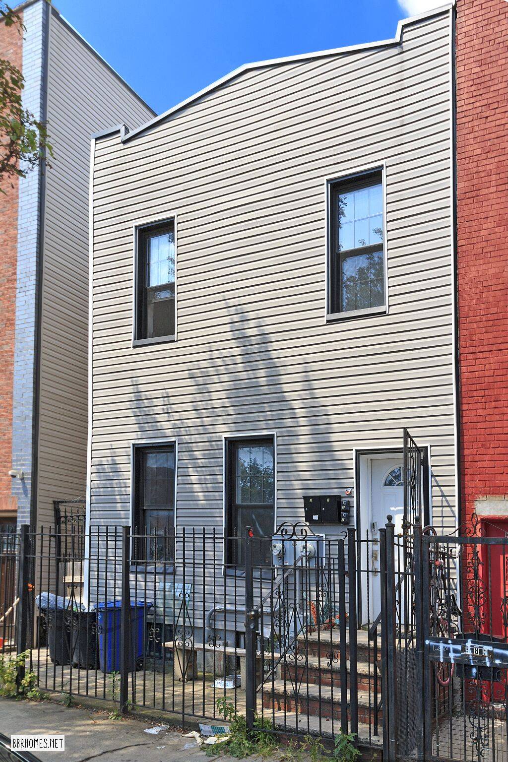 We are please to offer for sale 583 Hart St, located in the heart of Bushwick This two story 2 unit multi family building features two 3 bedroom apartments with ...