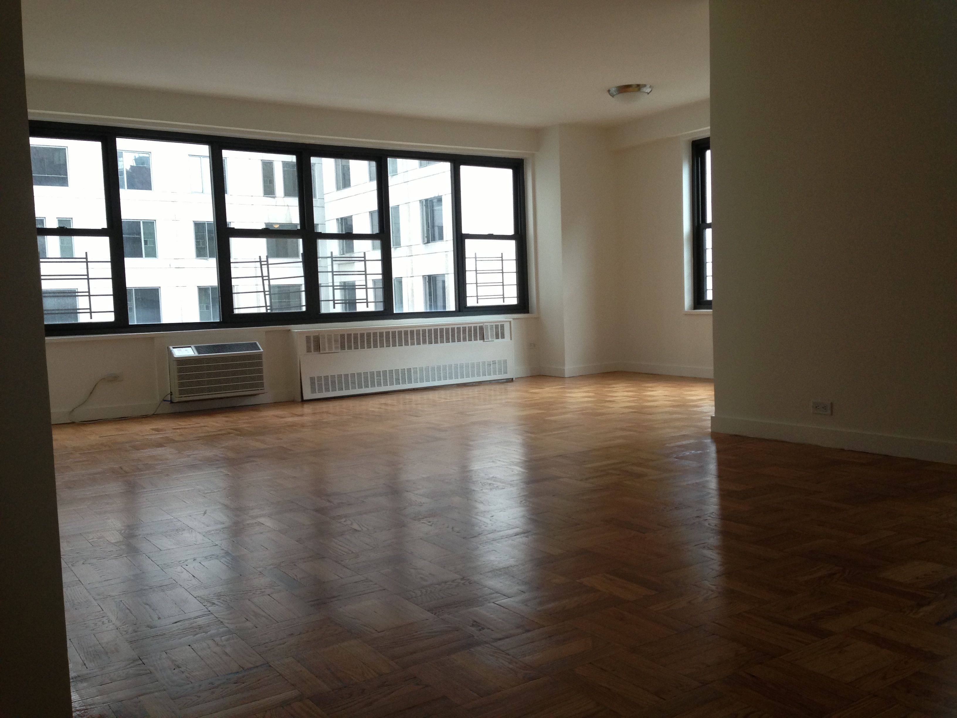 Amazing Location. In the heart of Union Square ! Greenwich Village! Oversized 1 bedroom in Full Service Luxury Doorman Building.  