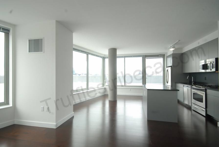 ★★★★★ Tribeca Ultra Luxury 2 Br/2Bth Residence  for Rent . Specatcular Ameneties and Highest Level of Service . Best Location .