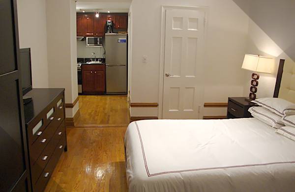 ★★★★★ LUXURY FURNISHED Apartment 2 Months + <> DOORMAN <> Central Park . Midtown West = Plaza District