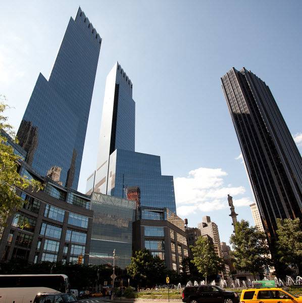 Prime Midtown West~ Steps to Lincoln Center, Central Park, Carniege Hall and Much More!!