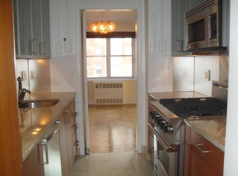 66th Street ! Private Balcony. Upper East Side Luxury doorman building. Amazing Location. Spacious and Bright 3 bedroom apt. Washer/Dryer in the unit. Gourmet Kitchen. Tons of closets. Amenities!! 