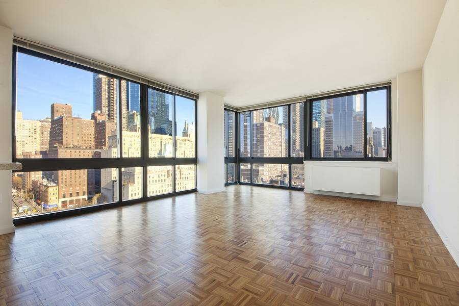 Midtown West 1 Bedroom / 1 Bathroom.  Garden Terrace, Fitness Center. Lincoln Center, Columbus Circle and Central Park Nearby!