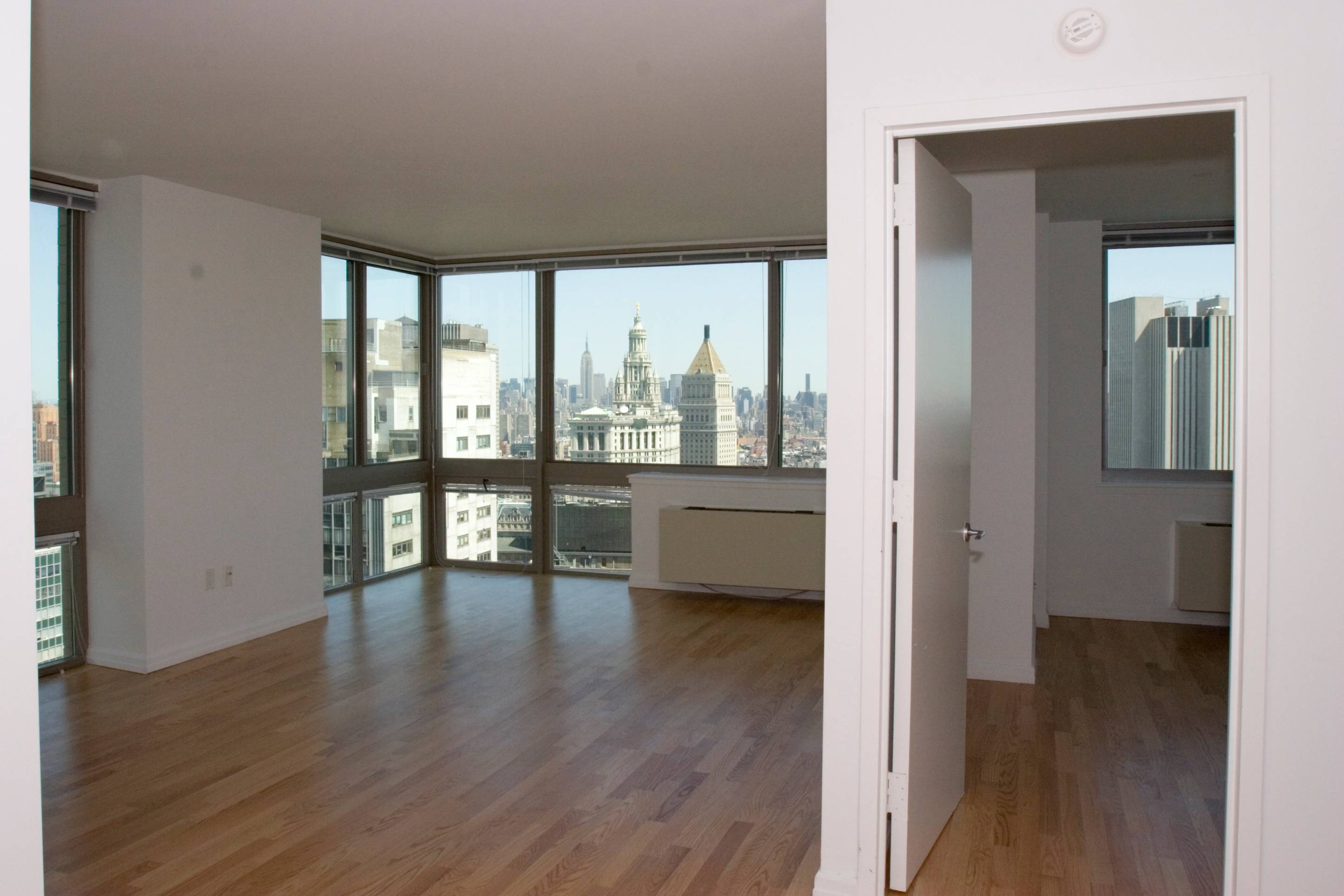 Amazing FiDi 3BR With Outstanding Views!