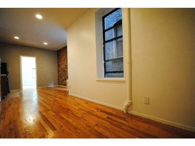 One Bedroom in Greenwich Village + Roof Access~Close to NYU