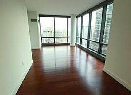 Just listed !! No Fee Alcove Studio . This will not last ! Ultra Luxe Lincoln Center Studio in modern Doorman High Rise * Amazing Upper West Side Location - 2 blocks from Central Park. Julliard * Columbus Circle * Time Warner Center * Free Amenities . 