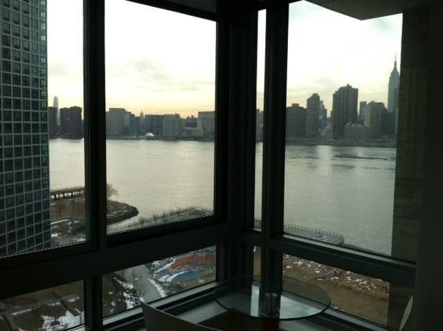 Rare Breath taking NYC Skyline View of 1 Bedroom in LIC!