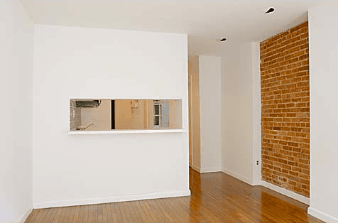  Charming 1BR with original exposed brick walls on the Upper East Side! Must See! 