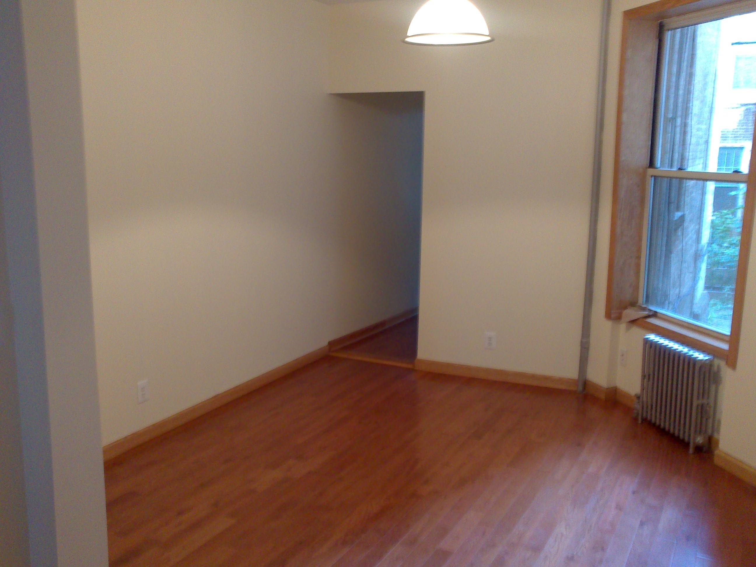 Greenpoint  renovated 2 bedroom $2200