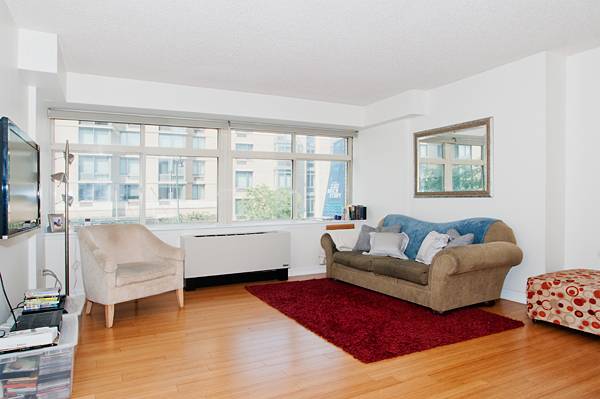 Brand New To Market - 1BED. Bright, Spacious, Open View. Condo rental