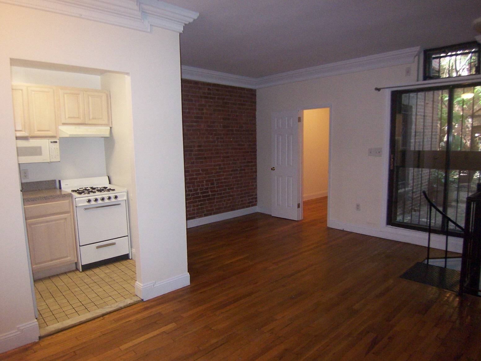 *Stunning 3 Bed/3 Bath with Outdoor Space on the Upper West Side*