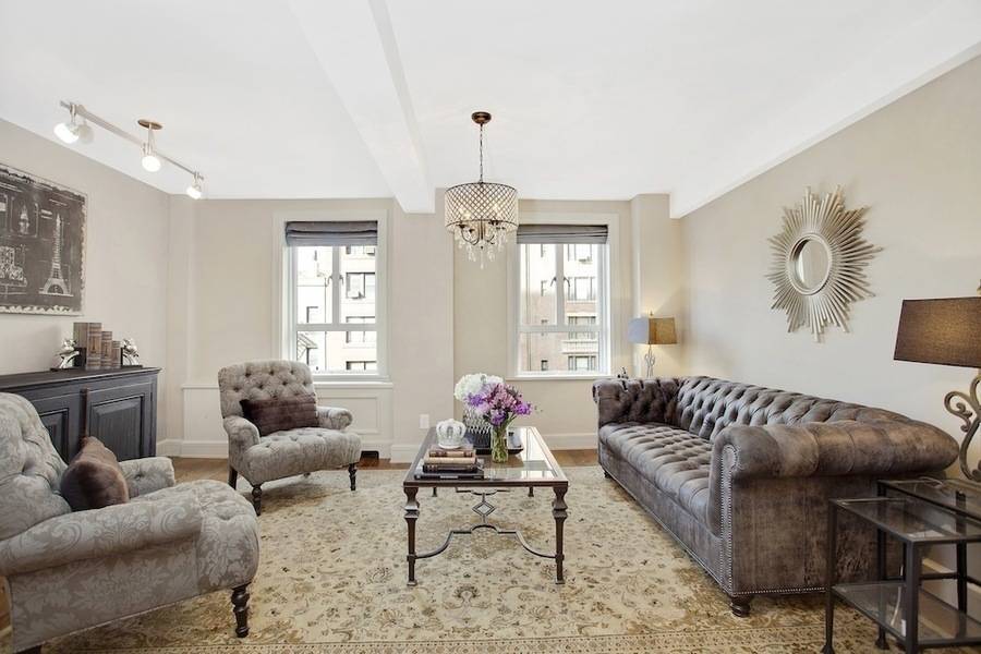 Upper West Side - Beautiful One Bedroom - Full Service Building With Pool