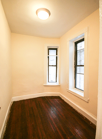 WOW Total Renovated 1BA in Prime Midtown Area Close to All subways Hurry Call before it gets rented 