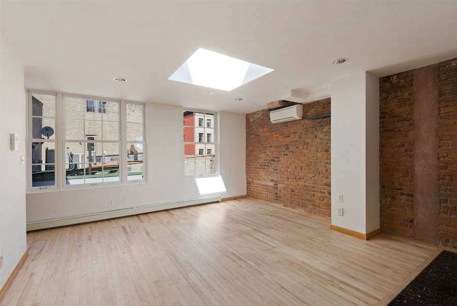 Soho Duplex Loft with a Private Roof Terrace