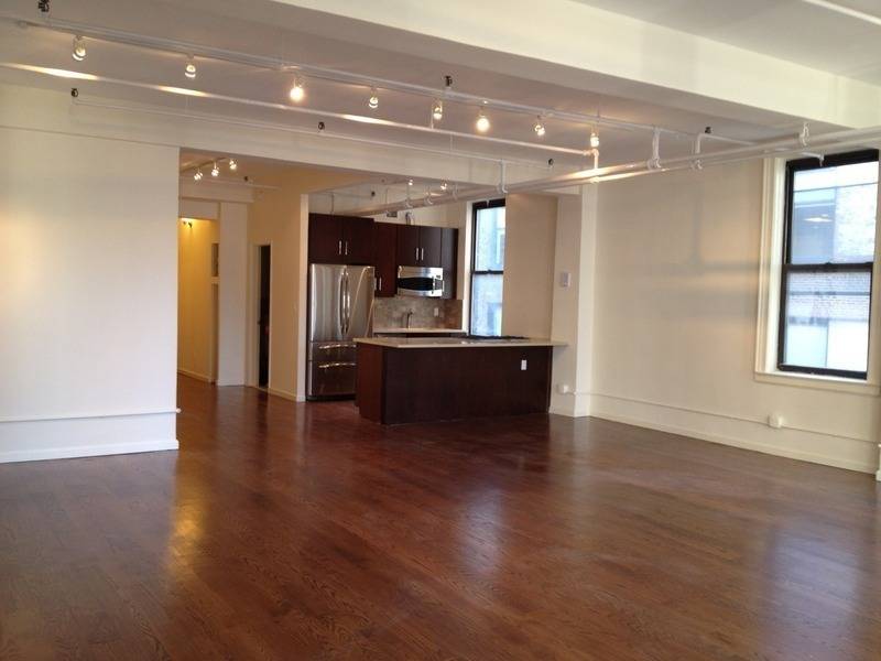 UNBELIEVABLE 5 BR / 2Baths DREAM HOME LOFT with 360 degree views in PRIME Flatiron! Gorgeously Renovated, Over 2500 Sq Ft!  