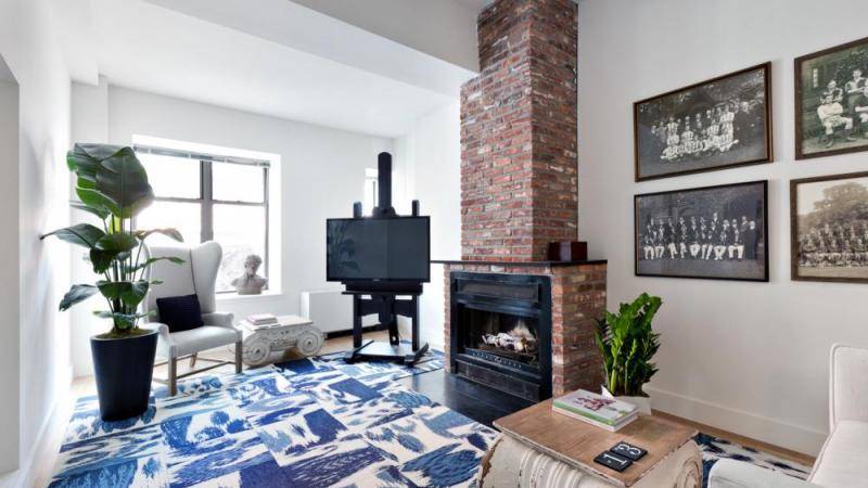 SUNNY SOUTH FACING 2 BED IN A TRENDY WEST VILLAGE BUILDING