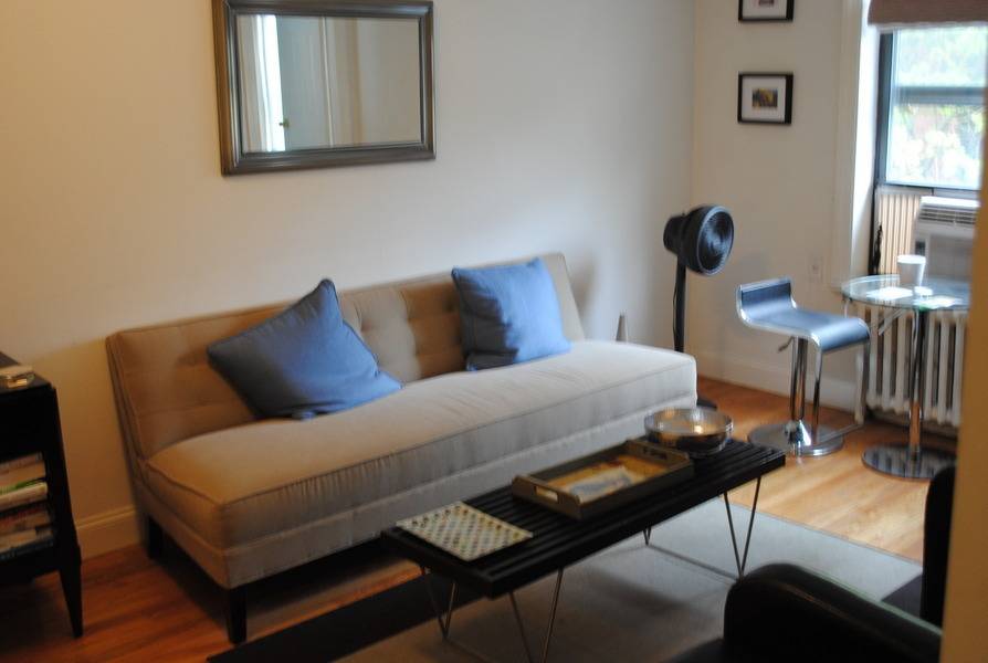 NEWLY RENOVATED 2BD..TREE LINE BLOCK..BARROW Street/7th Ave.....HEART OF THE WEST VILLAGE..STEPS FROM N.U.Y