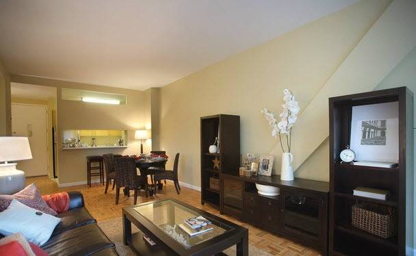 2 Bedrooms, 2 Bathrooms, in the Financial District. Luxury to the Maximum Take Advantage of this one.