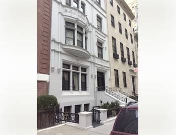 Commercial Rental..Full Space  Amazing Location, Private Location,Steps From Central Park, Townhouse,4,020 Sqft