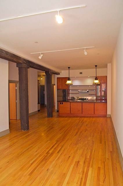 NO FEE!!! ONE BEDROOM LOFT FOR RENT IN DUMBO! EXPOSED BRICKS_1,447sf