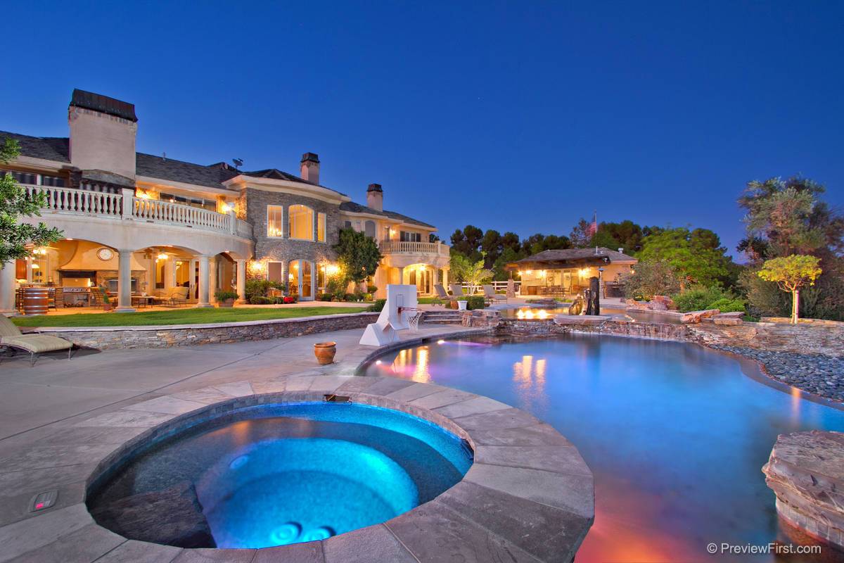 Stunning Southern California Wine Country Estate