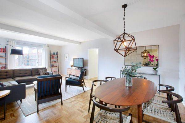 LARGE AND GORGOUS ONE BEDROOM in East Village | Large windows + Expansive Living Room + High Ceilings + Seperate Dining Area + Modern Appliances and Finishes