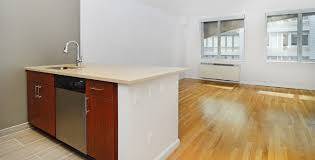 Chelsea: Stunning 1 bedroom with all day natural light, granite kitchen and breakfast bar