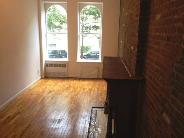 Upper West Side. Lovely One Bedroom on beautiful block-  Central Park. Subway steps away