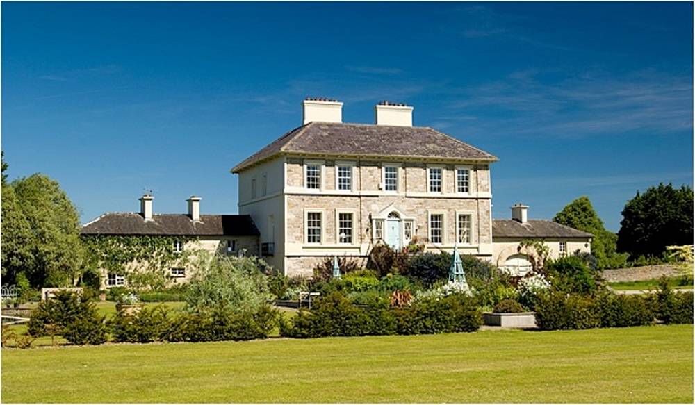 IRELAND, BALLINGARRY, County Limerick;  BALLYNEALE HOUSE Built in 1853 - IMPRESSIVE PRIVATE ESTATE