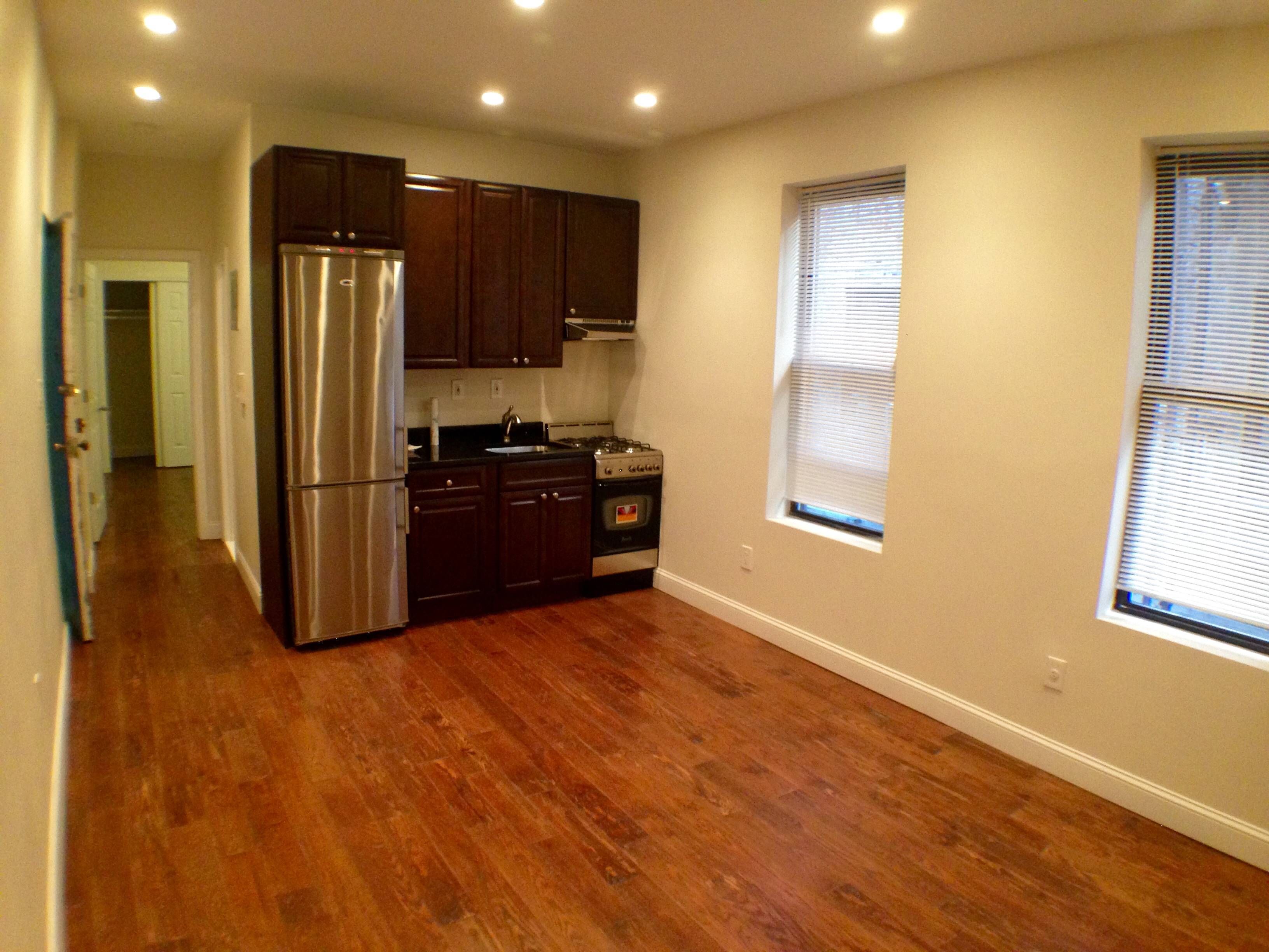 Astoria Newly Renovated luxury finished 1 bedroom $1850.00 Broadway N/Q vicinity 