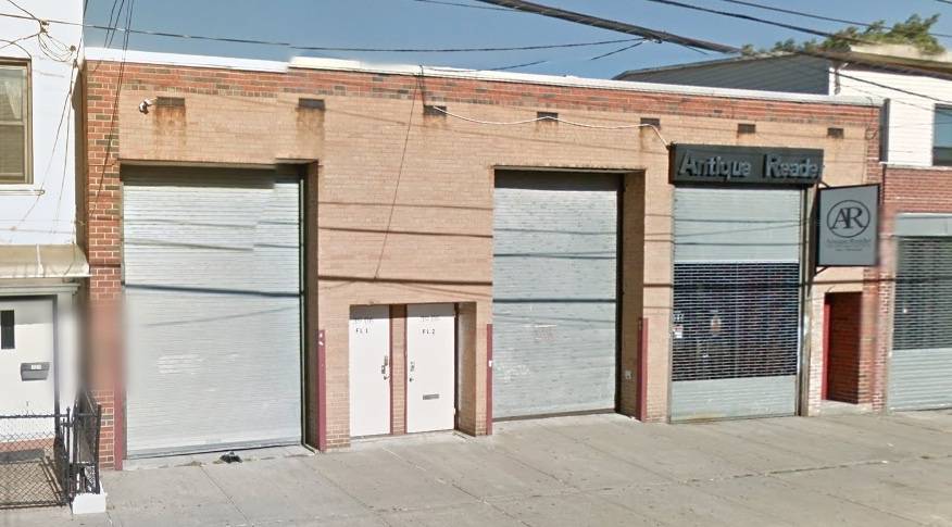5000sf warehouse/retail + 400sf office - Crescent St / LIC