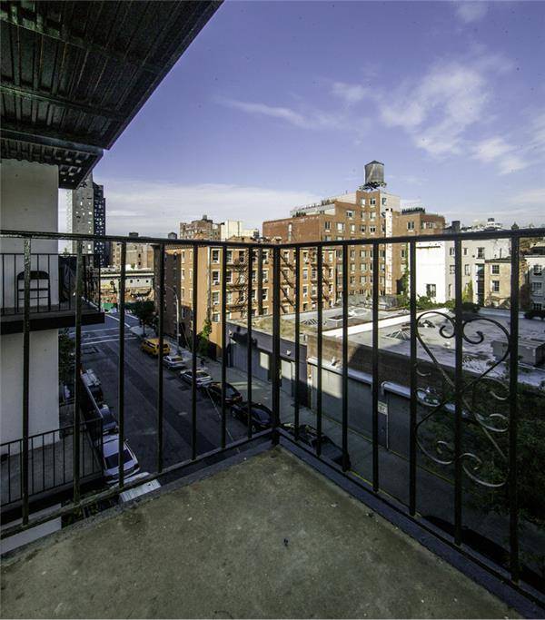Beautifully Renovated One Bedroom Apartment in Chelsea