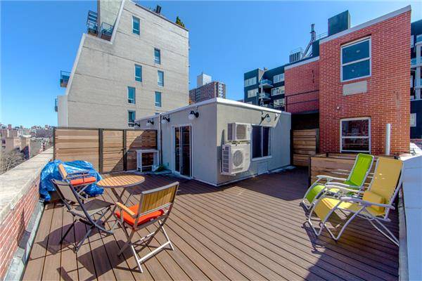 4 Bedroom Penthouse in Chelsea Newly Renovated