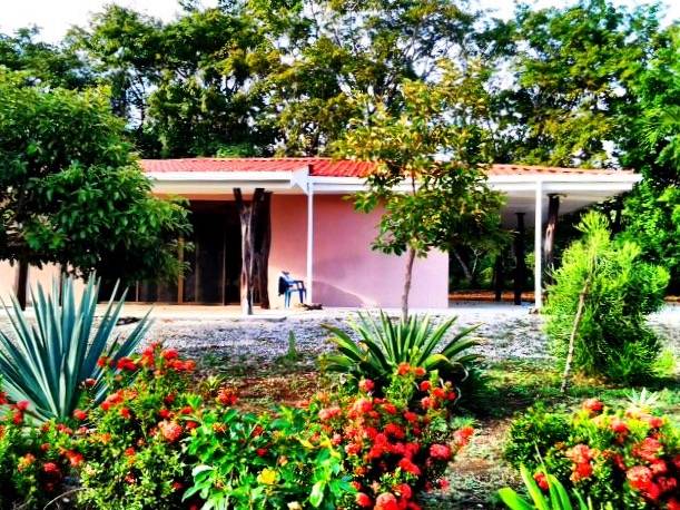Charming Two Bedroom/Two Bath Home in Costa Rica
