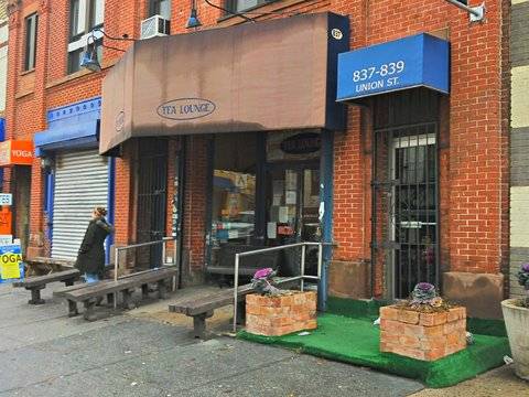 Prime Cafe Available in Park Slope at 7th Avenue and Union Street - $18k - 3900FTsq