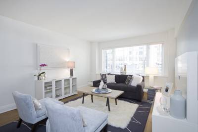 Spacious 3 Bedrooms 3 Bathrooms in Midtown East, Sprawling Living Room and Huge Kitchen with all new Appliances.