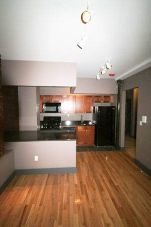 STRIKING LARGE 4 BEDROOM IN THE HEART OF EAST VILLAGE***E9th St/1st AVE***STEPS ASTOR PLACE