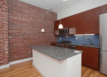 $6,195 NoHo Prime luxury building. Bright Coverted 1 Bed + 1 Bath. Between the East and West Village 