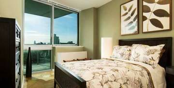 NO FEE--LUXURY BLDG-DM-ROOFDECK-PRIME MIDTOWN LOCATION-FOR LIMITED TIME ONLY--646 483 9492