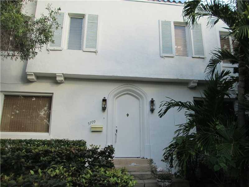 Mid Beach Mediterranean 3-unit house - 5 BR House Miami Beach Miami