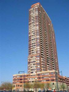 Long Island City Luxury Large 1 bed/1Bath (convertible 2 Br),  South Open exposure, MUST SEE